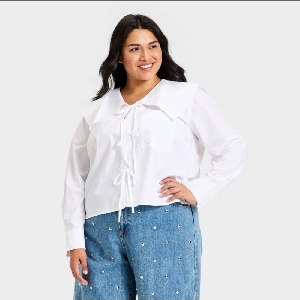 Women's Long Sleeve Relaxed V-Neck Tie-Front Blouse